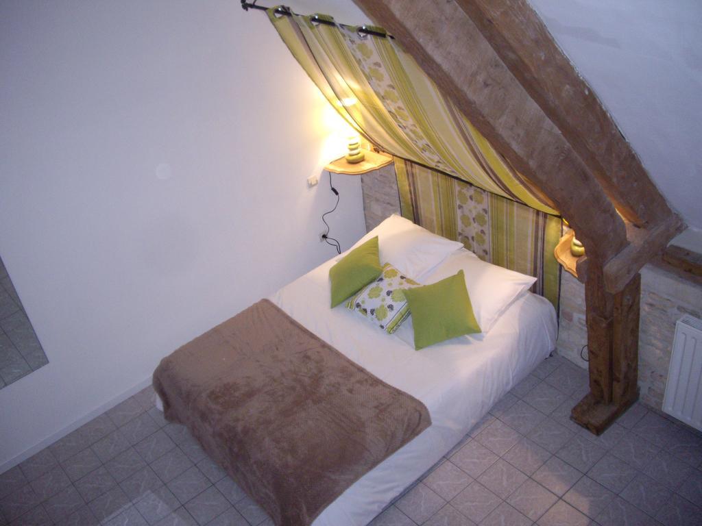 Auberge De La Luzerne Bernières-sur-Mer Eksteriør billede