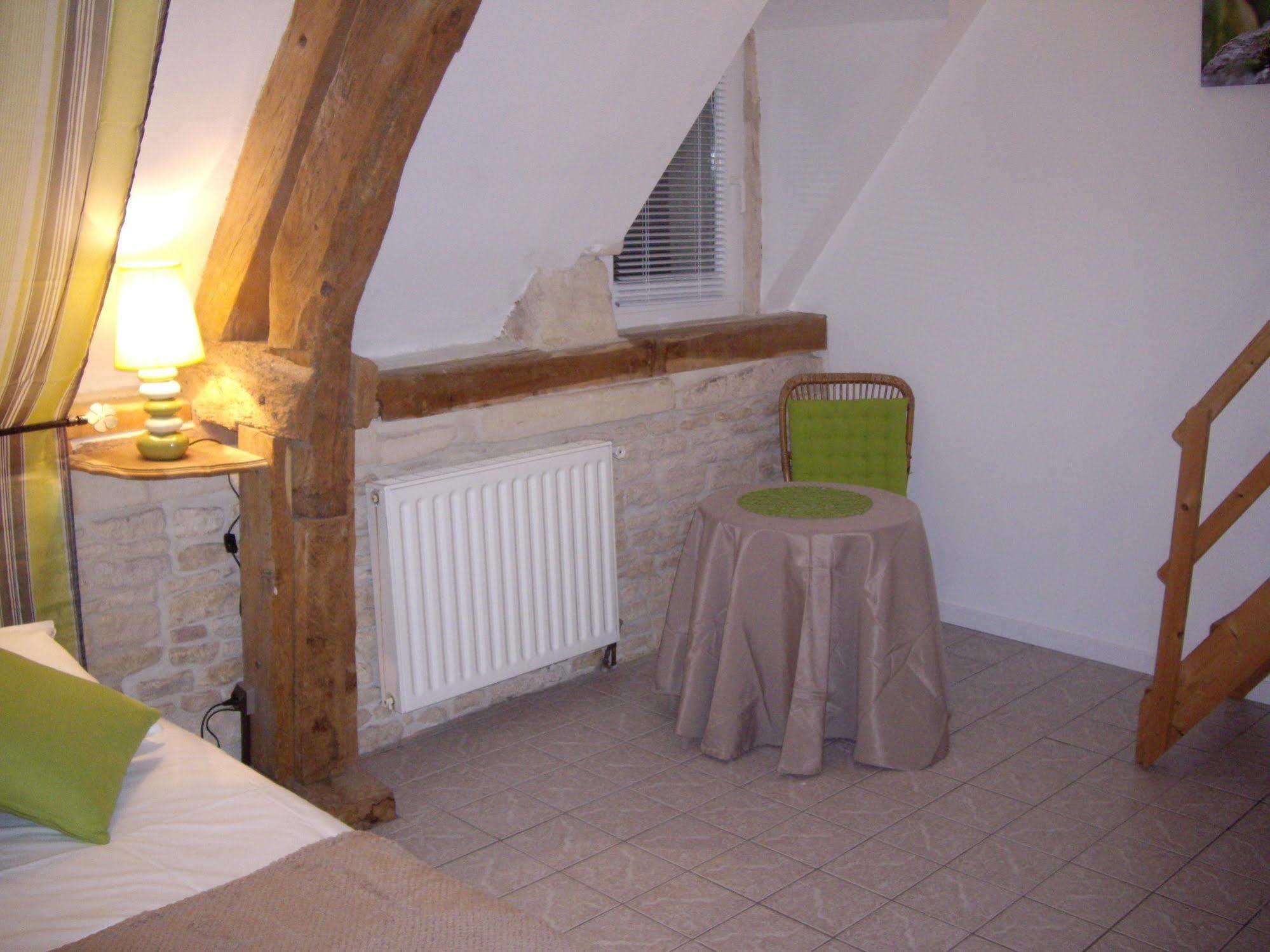 Auberge De La Luzerne Bernières-sur-Mer Eksteriør billede