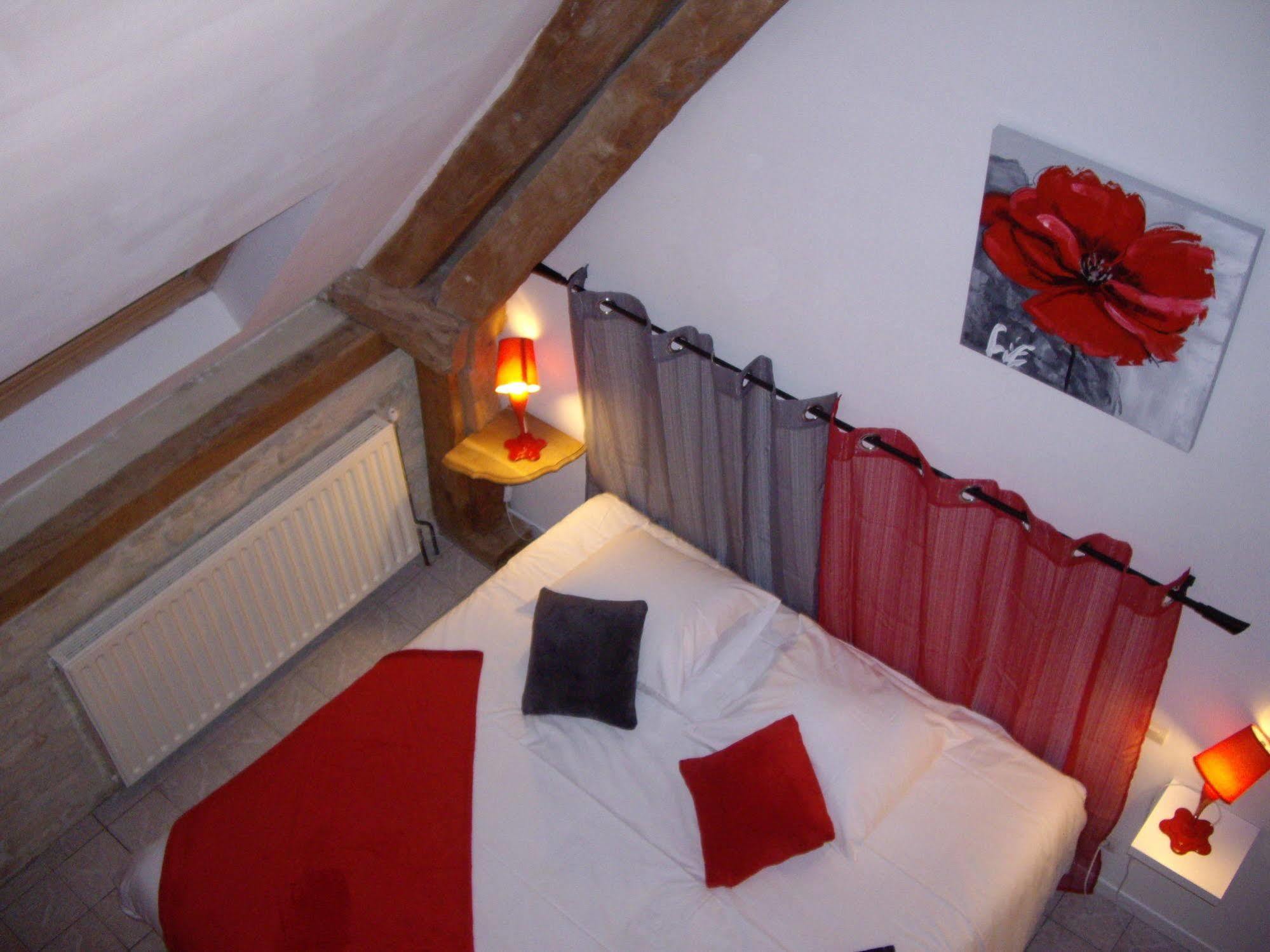 Auberge De La Luzerne Bernières-sur-Mer Eksteriør billede